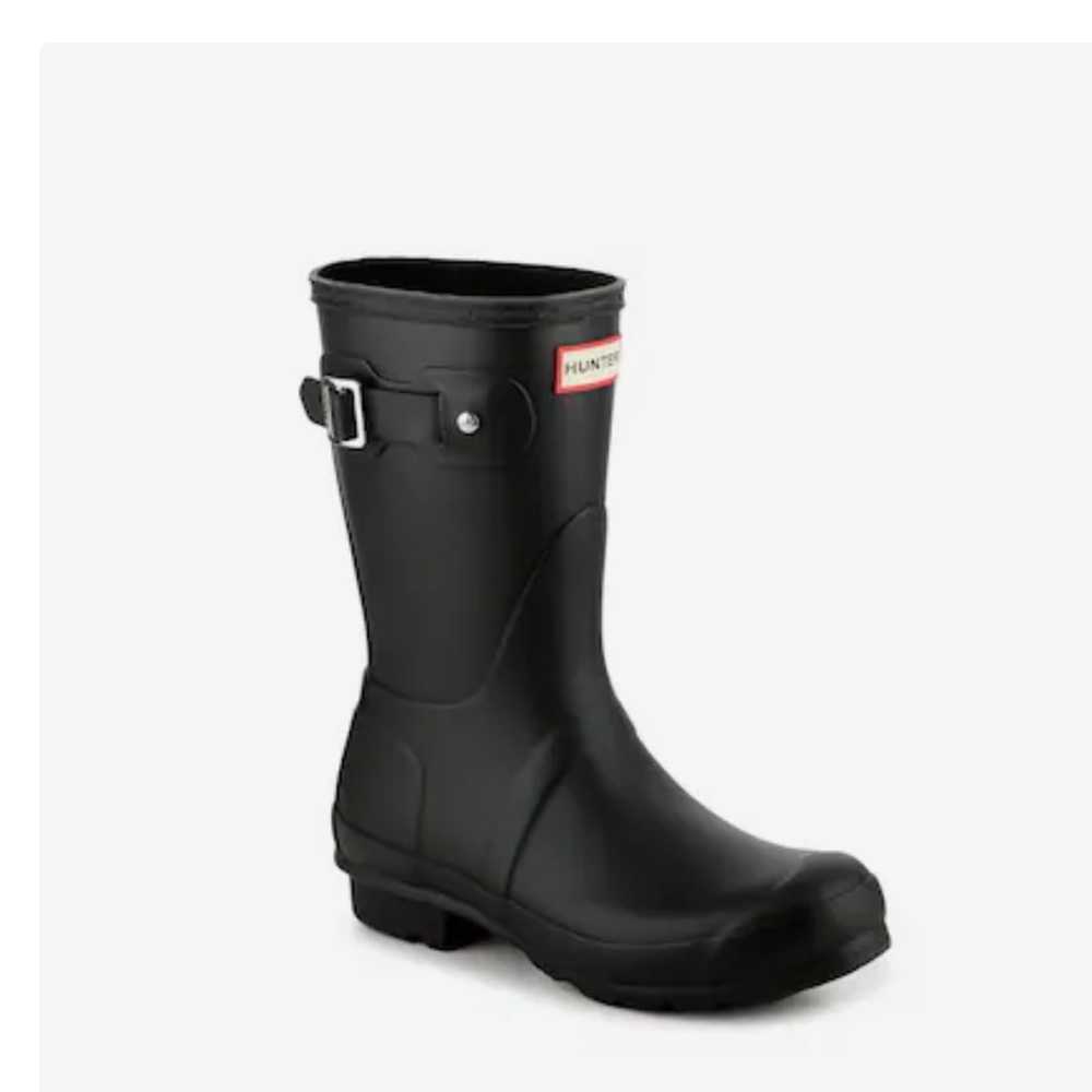 Hunter rain boots fits US9